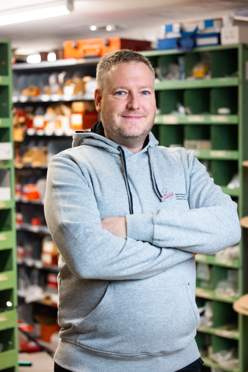 Pascal Rapin, Bauleitender Elektroinstallateur